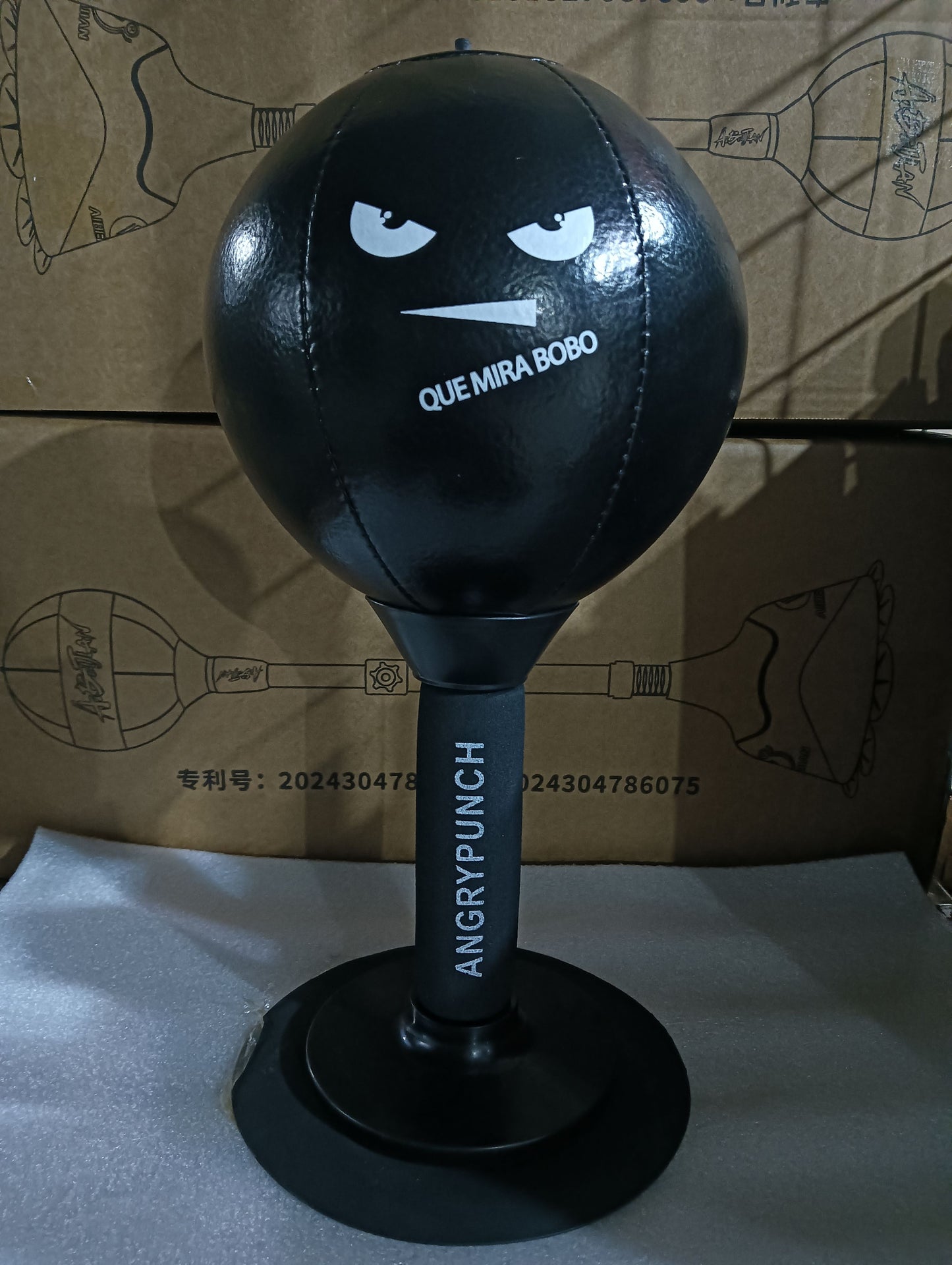 ANGRY PUCHIN BALL / PERA ANTI ESTRES